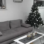 Dom Na Cervenej Vezi Prázdninový dům *