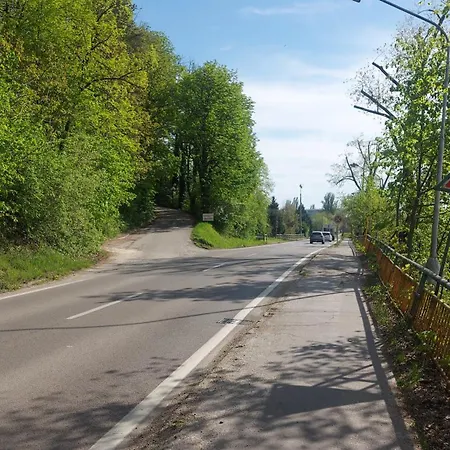 Dom Na Cervenej Vezi Banka