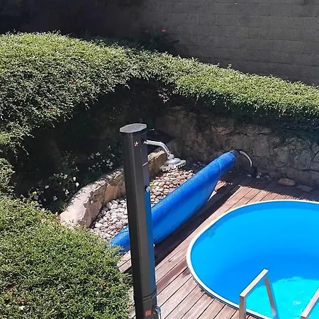 Holiday home Dom Na Cervenej Vezi Banka