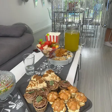 Dom Na Cervenej Vezi *