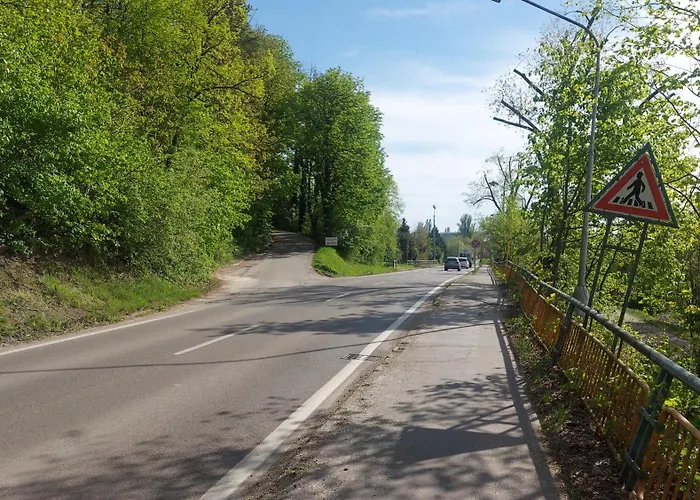 Dom Na Cervenej Vezi Banka